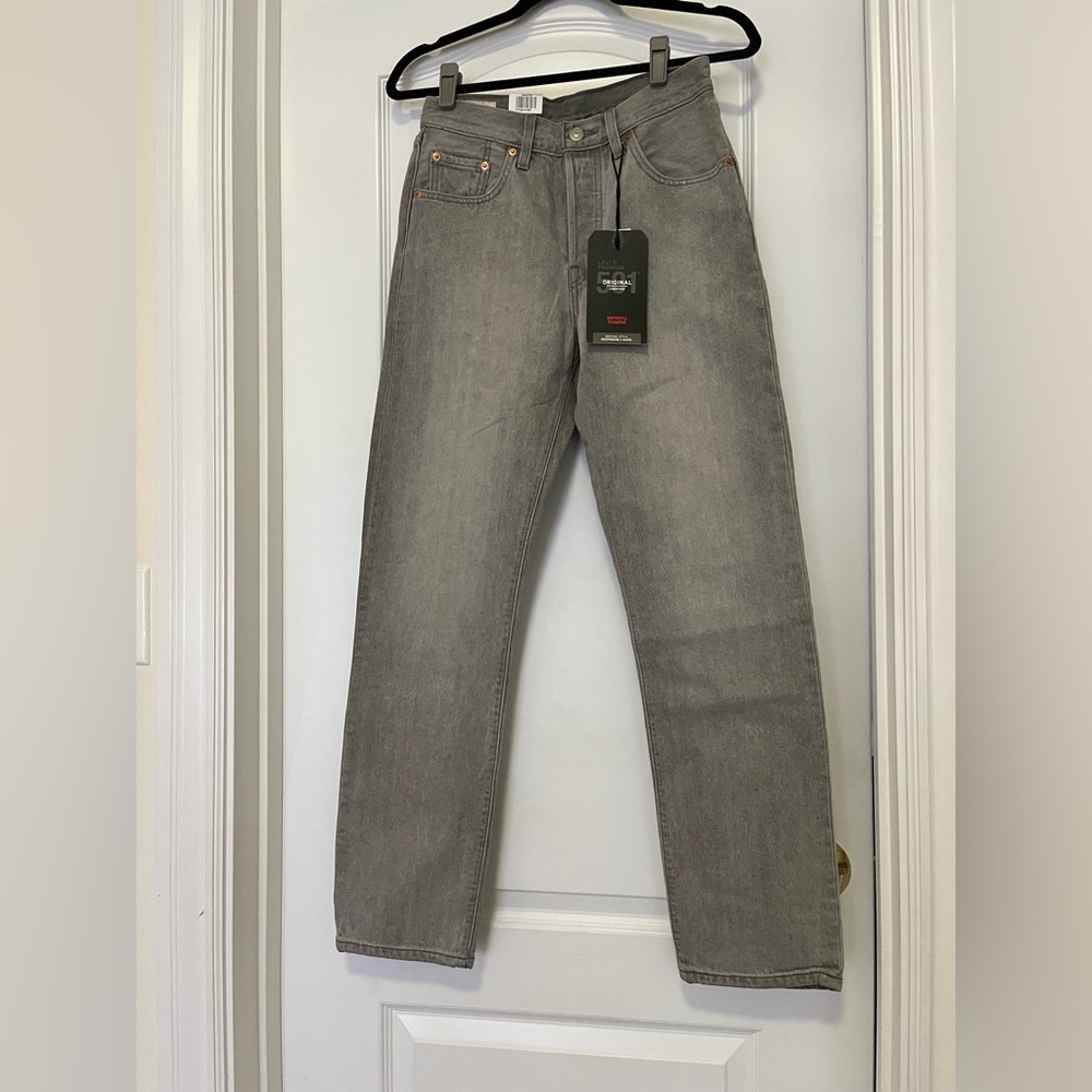Levi’s 501 Original Cropped Women’s Jeans - 25x30